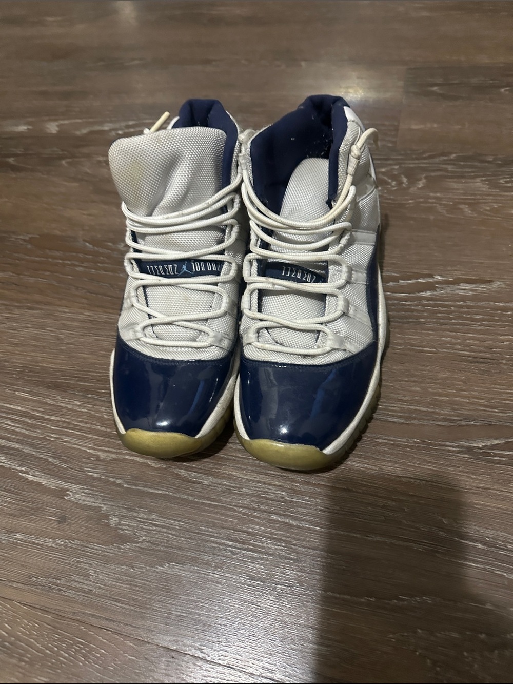 Jordan Retro High-Top Sneakers in Navy and White